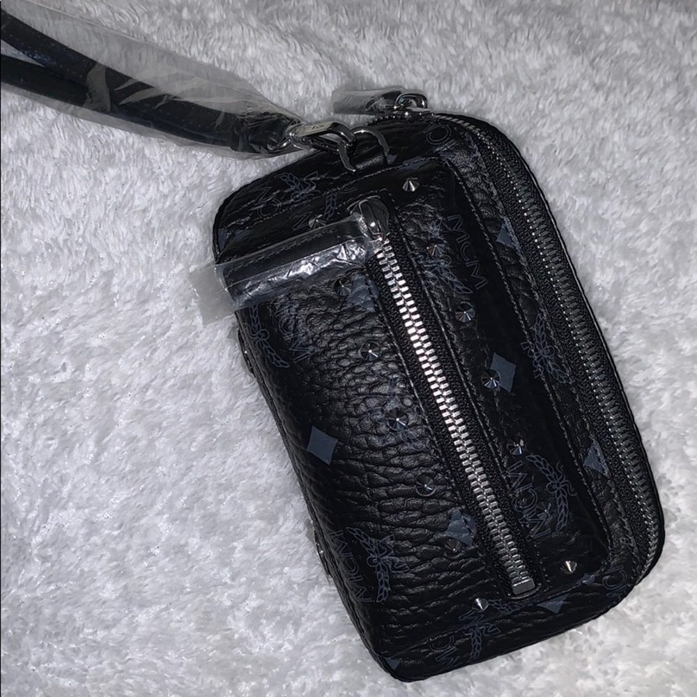 Authentic MCM Clutch/Fanny Pack